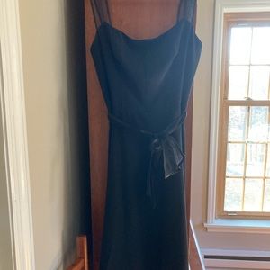 Women’s black dress. Polyester/spandex.